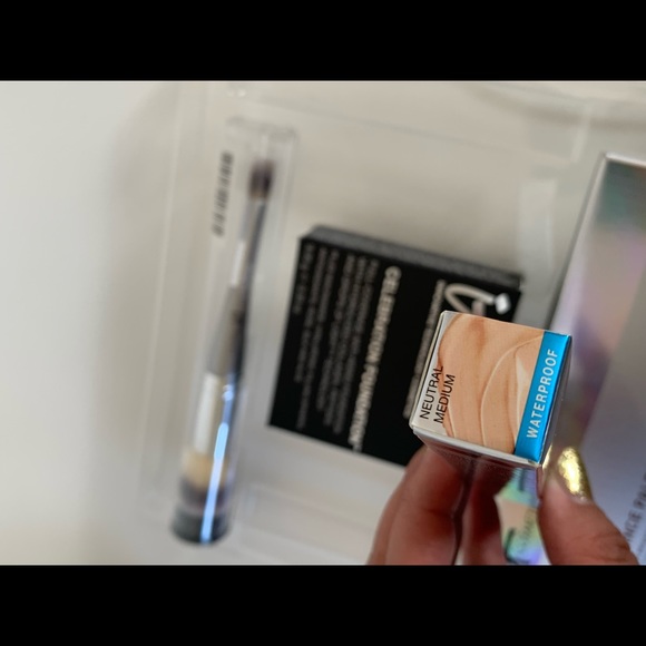 IT Cosmetics face complexion gift set lot & bundle - Picture 1 of 5